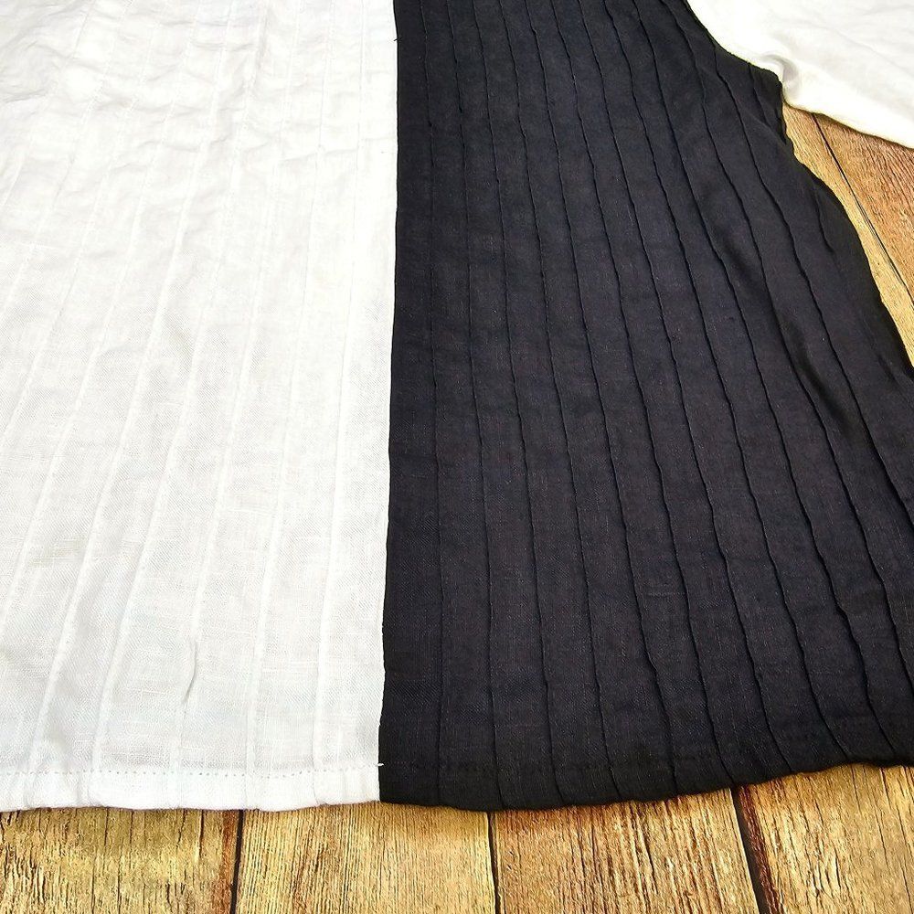 NWOT Peck & Peck Boxy Fit 100% Linen White Black Colorblock Pleated Size S - Picture 3 of 4